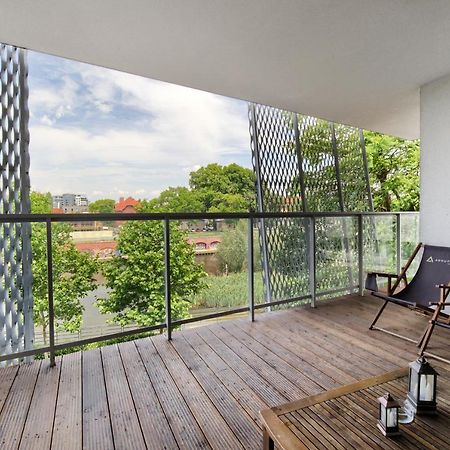 About Art Apartments - Sikorskiego Βρότσλαβ Εξωτερικό φωτογραφία